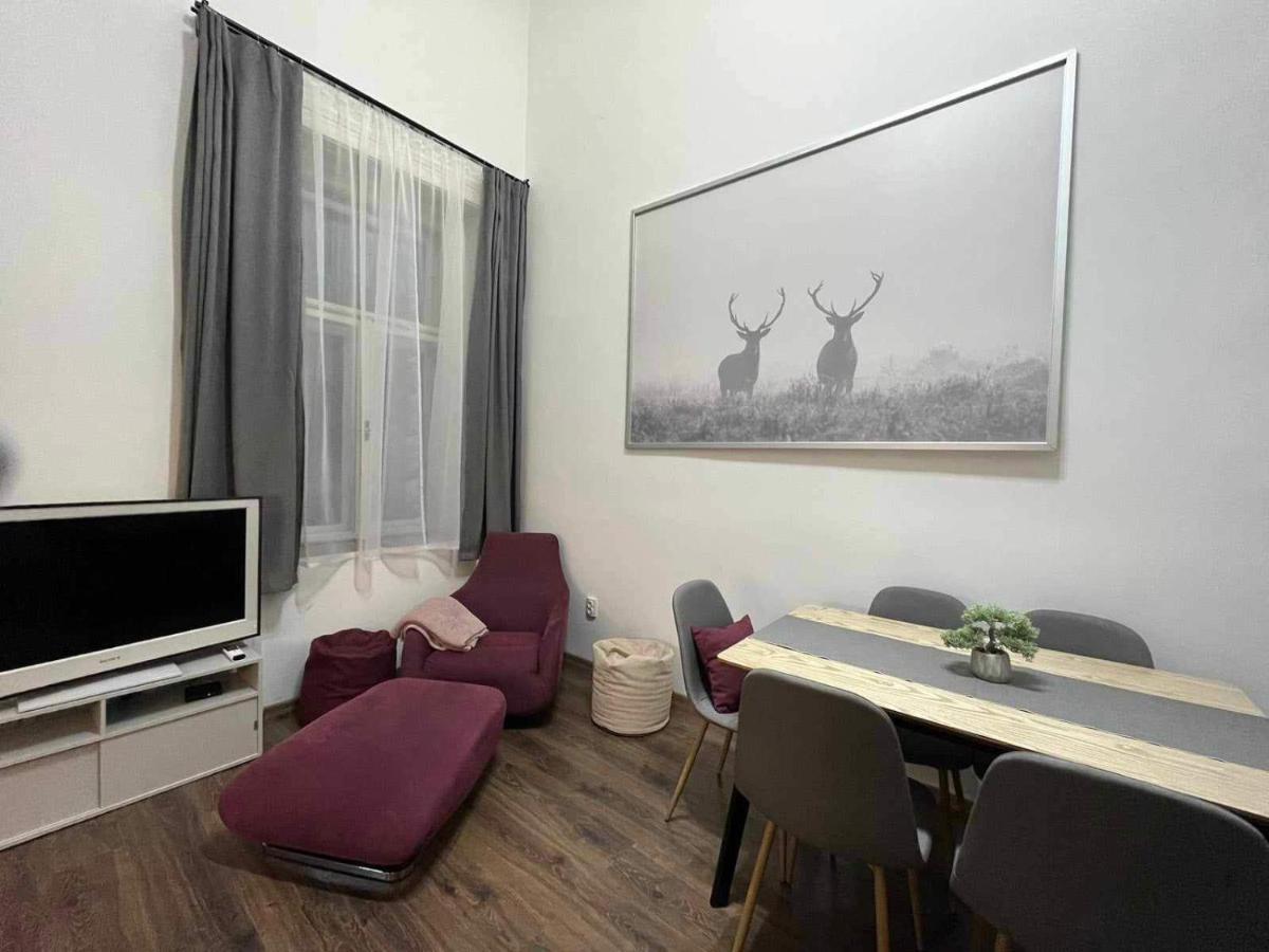 Gallery Szondi Budapest Exteriör bild